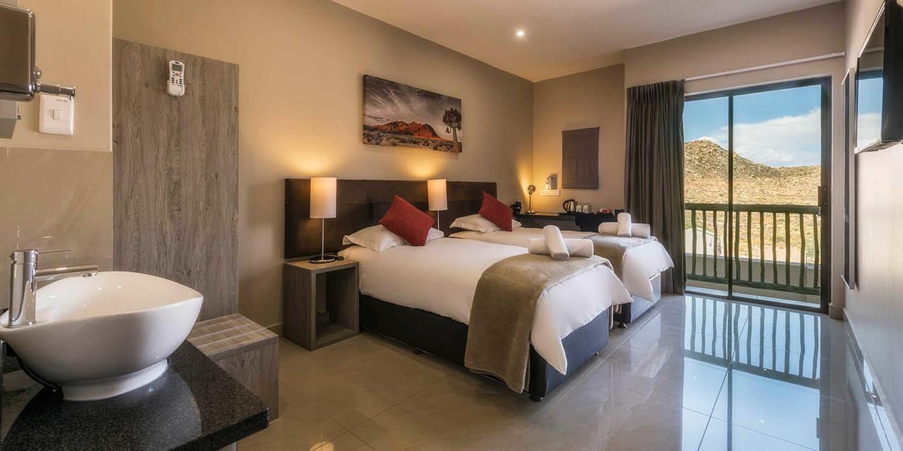 Springbok Inn Bagian luar foto